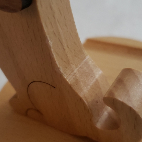 Carved Wooden Dog Cellphone Holder Upright and Lengthwise - Picture 6 of 6